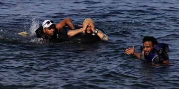 Ένα 2χρονο αγοράκι και μια γυναίκα πνίγηκαν ανοιχτά της Μυτιλήνης