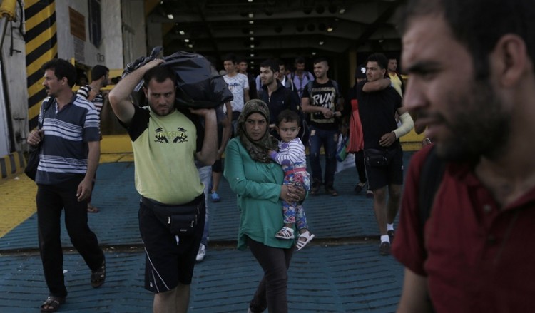 Εορδαία: Ποντιακός Σύλλογος βοηθάει τα προσφυγόπουλα