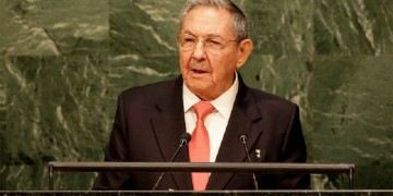 Την άρση του αμερικανικού εμπάργκο ζήτησε ο Κουβανός πρόεδρος Ραούλ Κάστρο