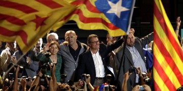 Ναι στην ανεξαρτησία από την Καταλονία, αλλά με ποσοστό κάτω του 50%