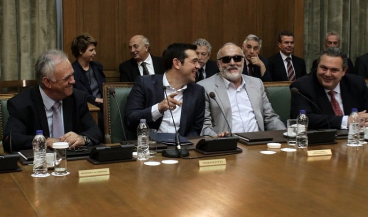 Πυρ ομαδόν από την αντιπολίτευση για την ομιλία Τσίπρα