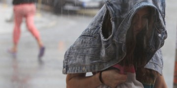 Kαιρός σήμερα: Πού θα εκδηλωθούν βροχές και καταιγίδες