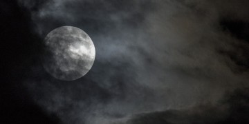 Πώς είδαμε την υπερπανσέληνο στην Ελλάδα (φωτο-βίντεο)