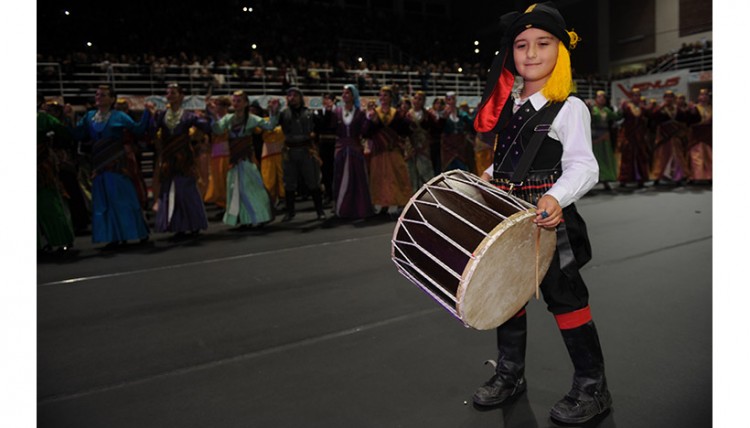 Πού και πότε θα γίνει το 12ο Πανελλήνιο Φεστιβάλ Ποντιακών Χορών της ΠΟΕ