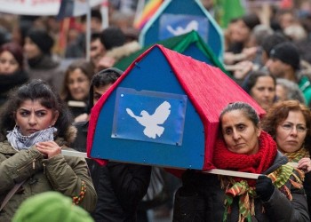 Δημοσκόπηση με νόημα στην Τουρκία – Το κόμμα Ερντογάν δεν παίρνει αυτοδυναμία, αντέχει το HDP