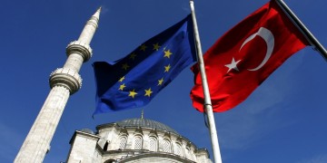 Συμφωνία ΕΕ - Τουρκίας επί σχεδίου για το προσφυγικό