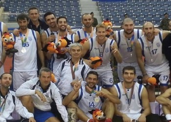 «Ασημένια» η Εθνική Ενόπλων