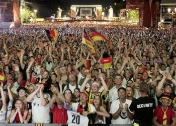 Σάλος στη Γερμανία μετά τις αποκαλύψεις περί εξαγοράς ψήφων για το Mundial 2006