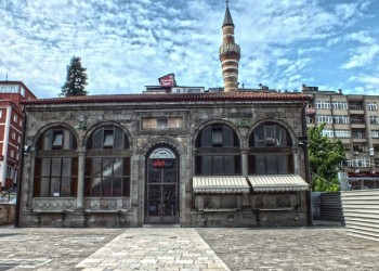 Τέμενος Ισκεντέρ Τραπεζούντας: Μύθοι και πραγματικότητα