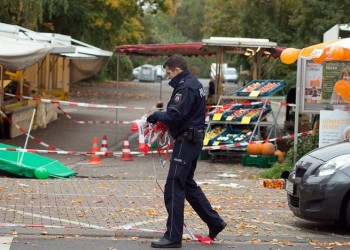 Μαχαίρωμα υποψήφιας δημάρχου της Κολωνίας με ξενοφοβικά κίνητρα