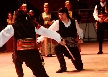 Ένα ταξίδι στην αλησμόνητη πατρίδα το φεστιβάλ της ποντιακής νεολαίας (φωτο)