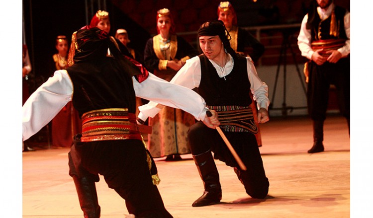 Ένα ταξίδι στην αλησμόνητη πατρίδα το φεστιβάλ της ποντιακής νεολαίας (φωτο)