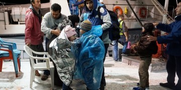 Λέσβος: Ναυάγιο λέμβου με πρόσφυγες και μετανάστες 3