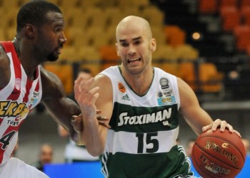 Ο Παναθηναϊκός νίκησε 70-64 τον Ολυμπιακό στο ΣΕΦ