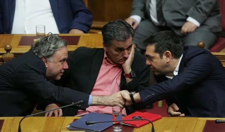 Με 154 «ναι» πέρασε το πολυνομοσχέδιο