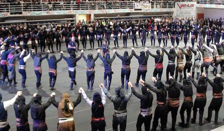 Η σέρρα που έκλεψε την παράσταση στο 11ο Φεστιβάλ Ποντιακών Χορών (βίντεο)