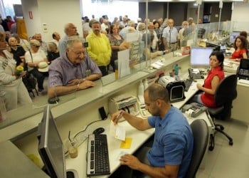 «Μαύρη τρύπα» 730 εκατ. στα έσοδα