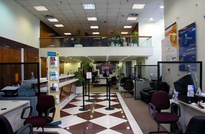 Αναδρομικό χαράτσι 1.000 ευρώ για δεκάδες χιλιάδες τραπεζικούς