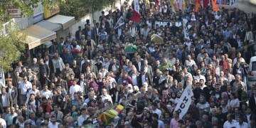 Ένα τρίχρονο κοριτσάκι νεκρό την επομένη του μακελειού στην Τουρκία