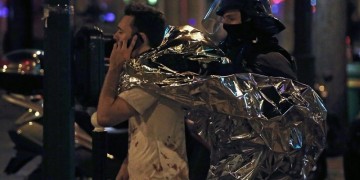 Τζιχαντιστές πανηγυρίζουν τη νίκη του ΙΚ