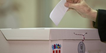Οι Κροάτες ψηφίζουν σήμερα για νέα κυβέρνηση