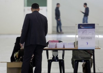 Η ΝΔ ζητά 1,5 εκατ. ευρώ από την εταιρεία για το φιάσκο