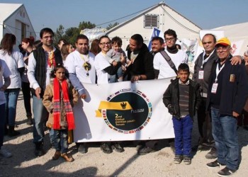 Понтийская молодежь поддерживает сирийских беженцев (фото)