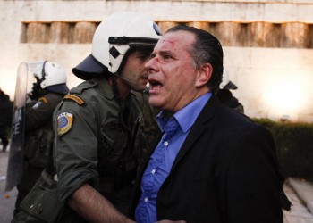 Στήριξη της ΠΟΕ στο νεαρό μέλος της που κατηγορείται για τον προπηλακισμό Κουμουτσάκου