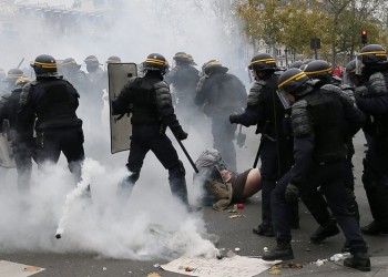Σοβαρά επεισόδια σε διαδήλωση στο Παρίσι για την κλιματική αλλαγή