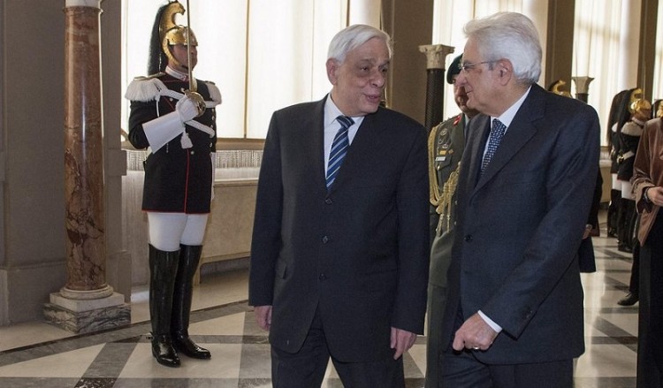 Παυλόπουλος: Καμία απόφαση δεν θα ληφθεί στο συμβούλιο αρχηγών