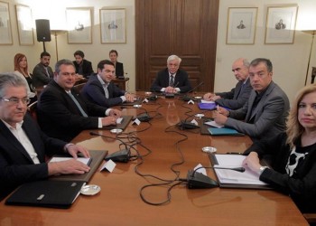 Συμβούλιο Πολιτικών Αρχηγών ζήτησε ο Τσίπρας