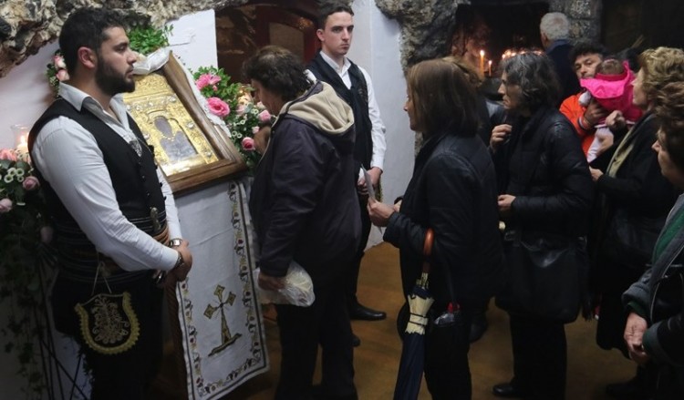 Κοσμοσυρροή στο Ηράκλειο για την Παναγία Σουμελά