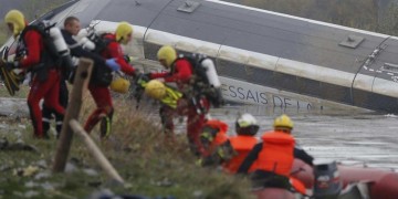 Νέα τραγωδία με εκτροχιασμό τρένου στη Γαλλία