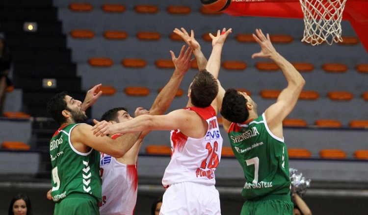 Euroleague: Ολυμπιακός-Λαμποράλ Κούτσα 59-52