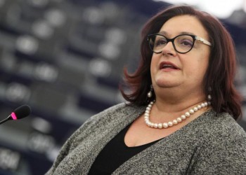 «Παρακμιακά φαινόμενα» στη ΝΔ καταγγέλλει η Μαριέττα Γιαννάκου