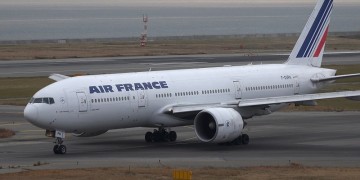 Αναγκαστική προσγείωση για αεροπλάνο της Air France έπειτα από εντοπισμό ύποπτου αντικειμένου