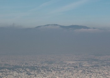 Για Χριστούγεννα στην Αττική με αιθαλομίχλη προειδοποιεί το ΥΠΕΝ