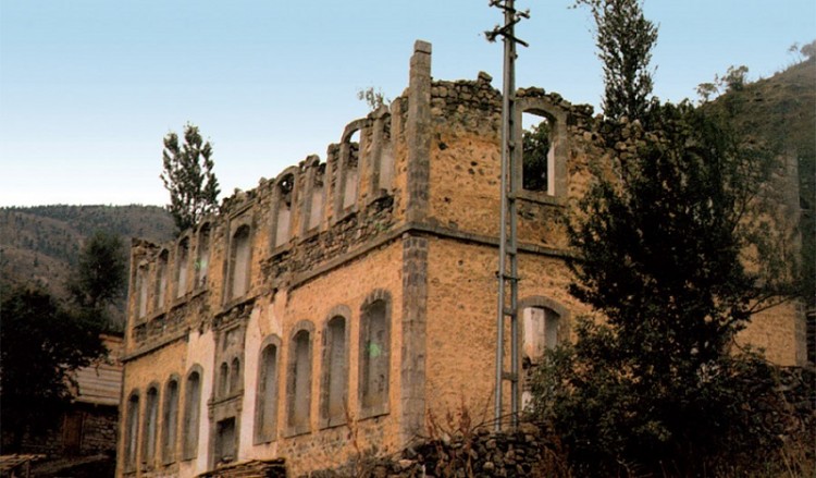 Η ιστορική Αργυρούπολη του Πόντου κινδυνεύει από κατολισθήσεις!