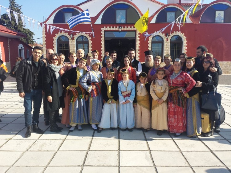 Με ποντιακούς χορούς γιόρτασαν στην Αυγή τον Άγιο Νικόλαο