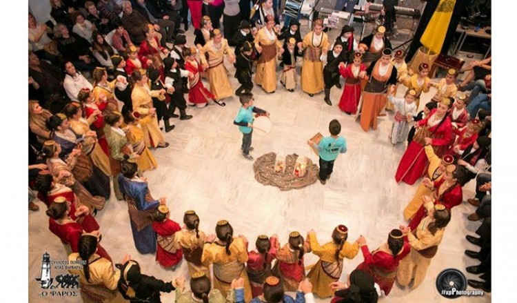 Κάλαντα, σάτιρα, χορευτικά και ποντιακό γλέντι θα αναστατώσουν την Αγία Βαρβάρα!