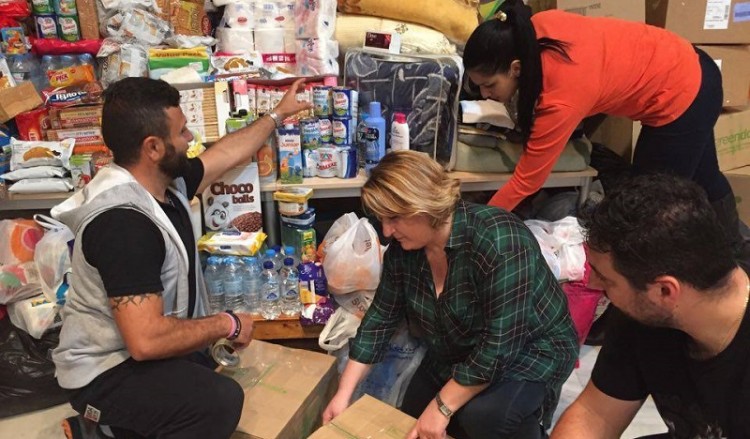 Ο «Φάρος» Ποντίων Αγίας Βαρβάρας για δεύτερη φορά κοντά στους πρόσφυγες