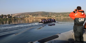 Η Frontex στέλνει 293 νέους συνοριοφύλακες και 15 πλοία στα ελληνικά νησιά
