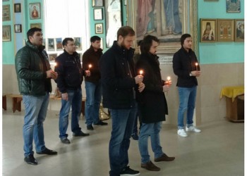 Греки Геленджика: Да не угаснет свеча Памяти...