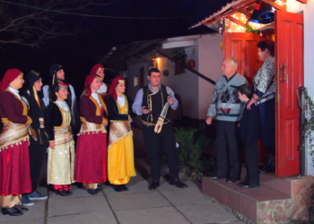 Греческая молодежь Крыма приняла участие в конкурсе понтийских колядок (видео)