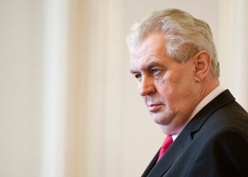 Ζέμαν: Μετανάστες σε ελληνικά νησιά για μείωση του χρέους