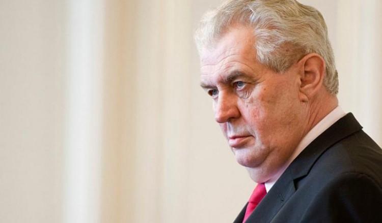 Греция отозвала посла из Праги для консультаций