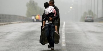 Guardian: Ο Γιάννης Μπεχράκης καλύτερος φωτογράφος για το 2015
