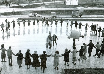 Καμήλες και Ντιβιτζήδες: Πρωτοχρονιάτικο έθιμο της Ανατολικής Ρωμυλίας (φωτο, βίντεο)