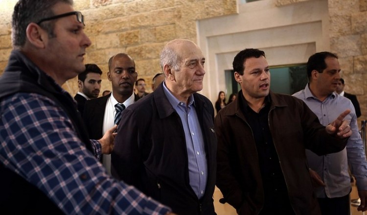 Ισραήλ: Ποινή φυλάκισης 18 μηνών για τον πρώην πρωθυπουργό Ολμέρτ