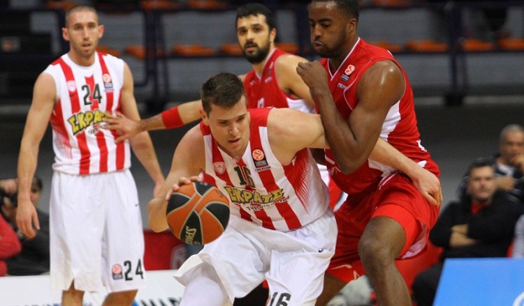 Euroleague: Πρωτιά Ολυμπιακού με 73-63 κόντρα στην Αρμάνι